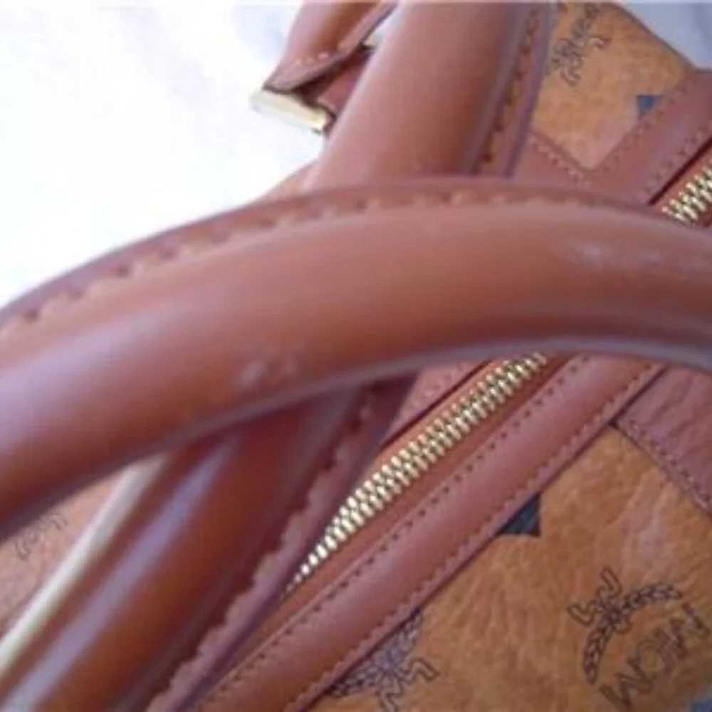 AUTHENTIC MCM COGNAC SIGNATURE LEATHER SMALL SATCHEL WITH KEYCHAIN EUC - Picture 14 of 16